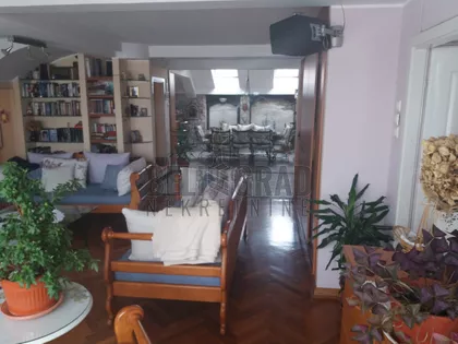 22.oktobra | 4zida.rs