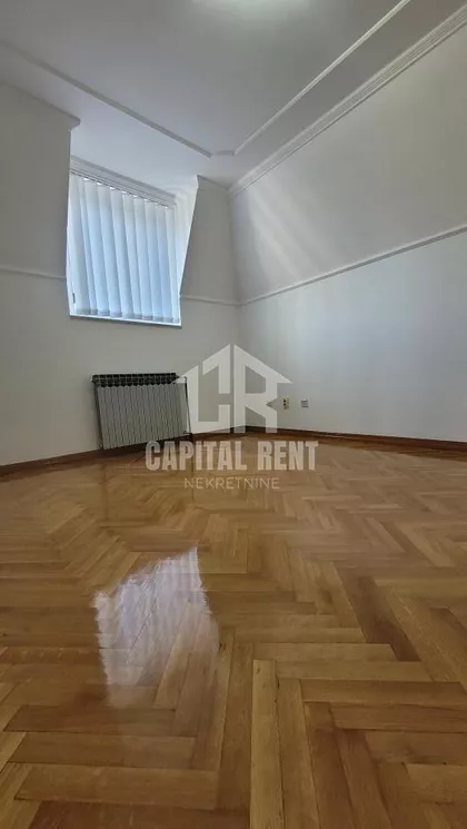 Sanje Živanovića | 4zida.rs