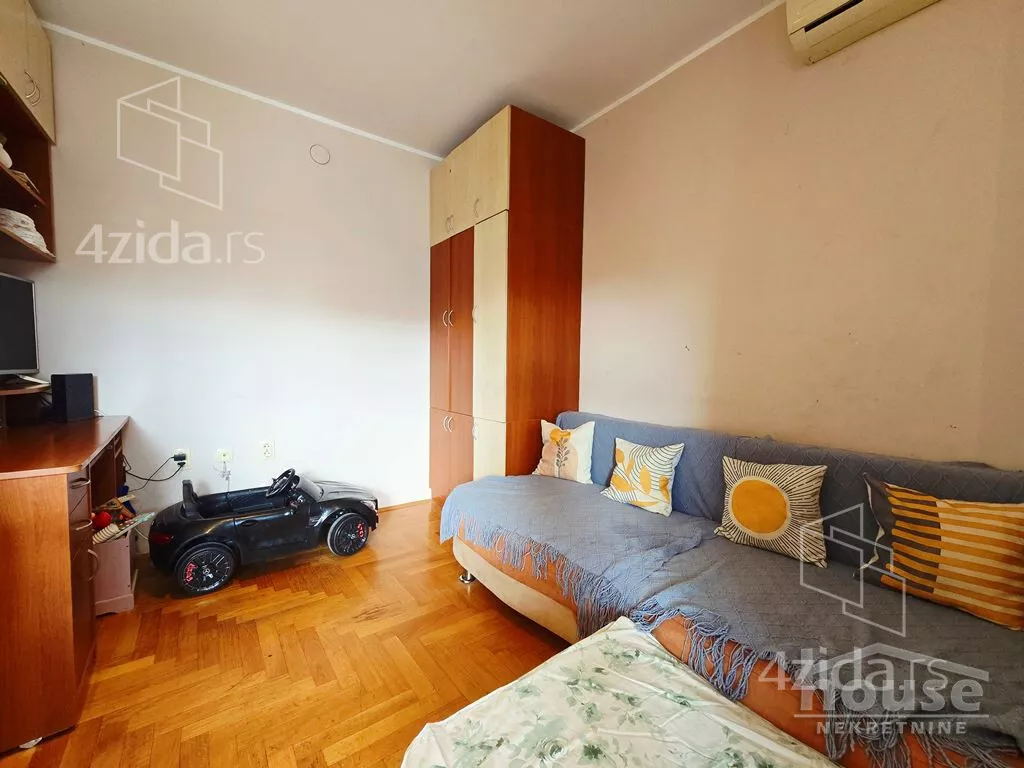 Garsonjera | 4zida