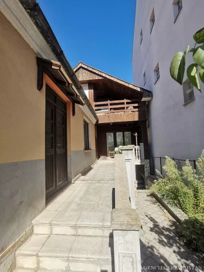 Vašarište | 4zida.rs