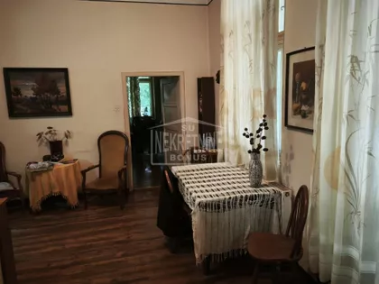 Kertvaroš | 4zida.rs