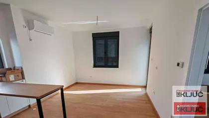 Sremska Kamenica | 4zida.rs