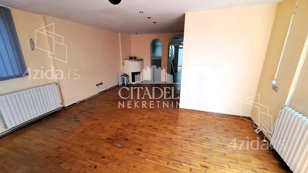 4-etažna kuća | 4zida