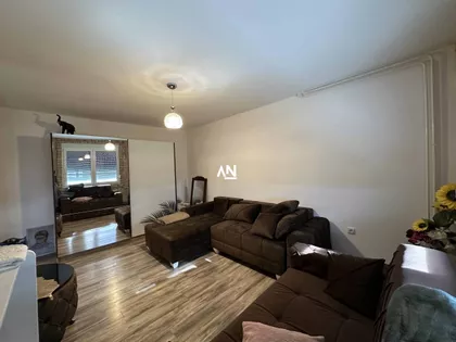 Sare Bernar | 4zida.rs