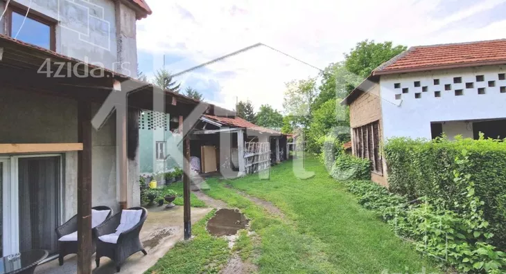 Kuća | 4zida