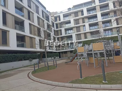 Maksima Gorkog | 4zida.rs