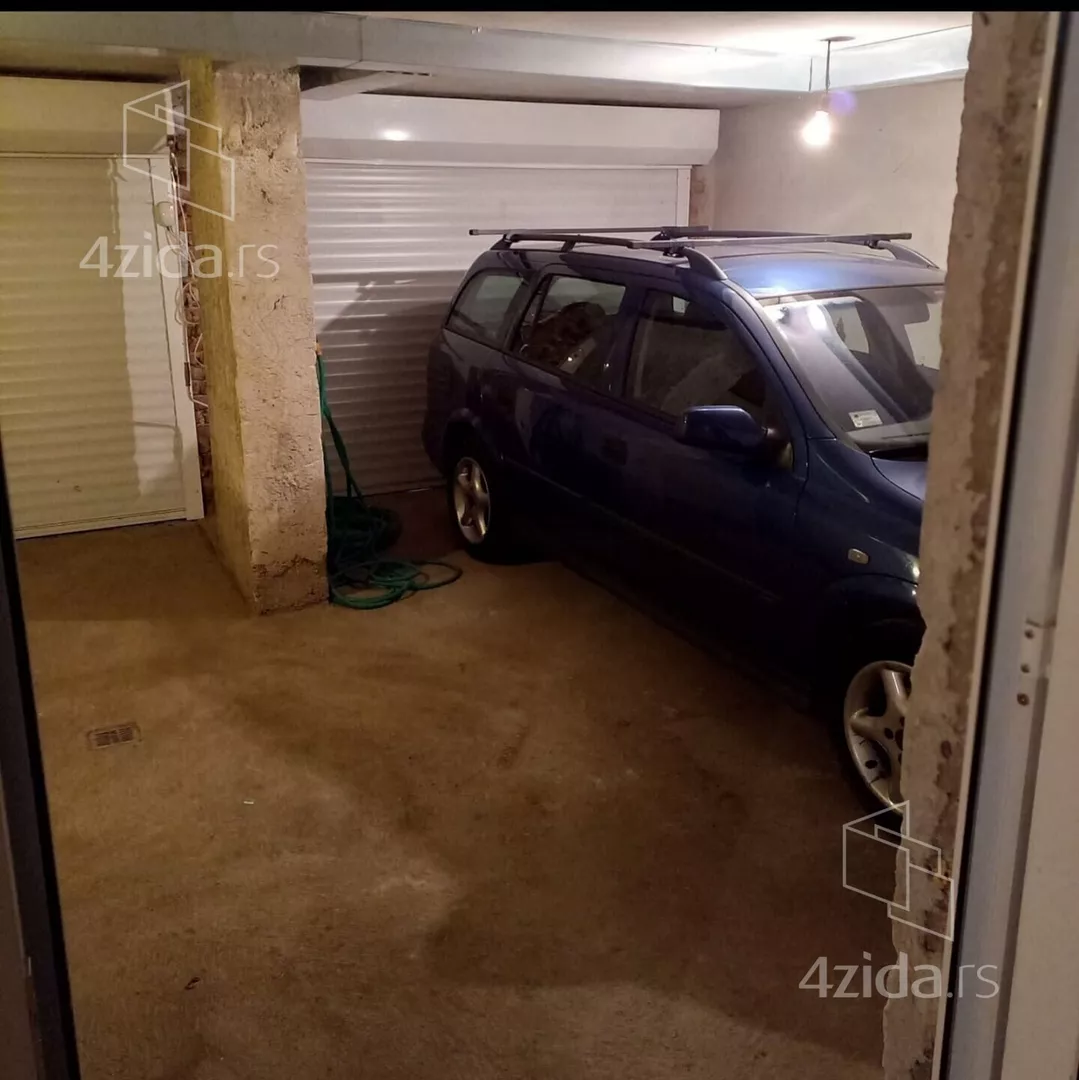 3-etažna kuća | 4zida