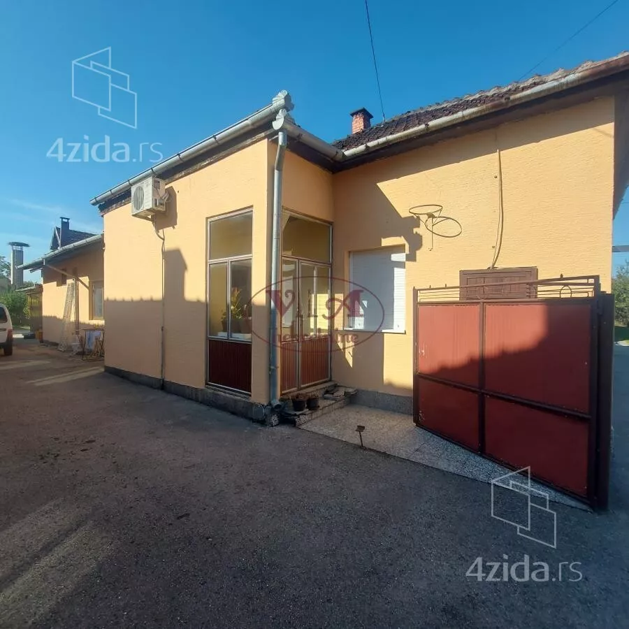 Kuća | 4zida