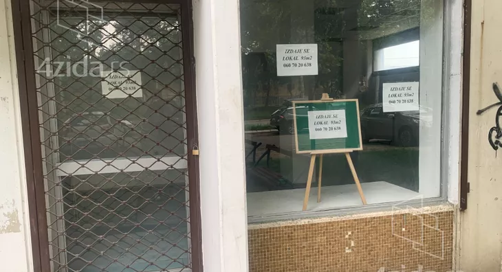 Poslovni prostor | 4zida