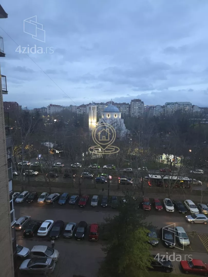 Troiposoban stan | 4zida