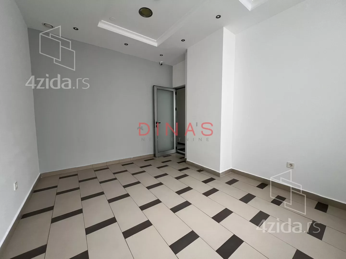 Poslovni prostor | 4zida