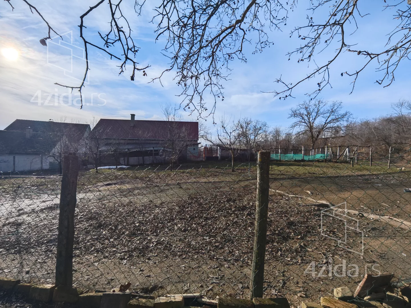 Građevinsko zemljište | 4zida