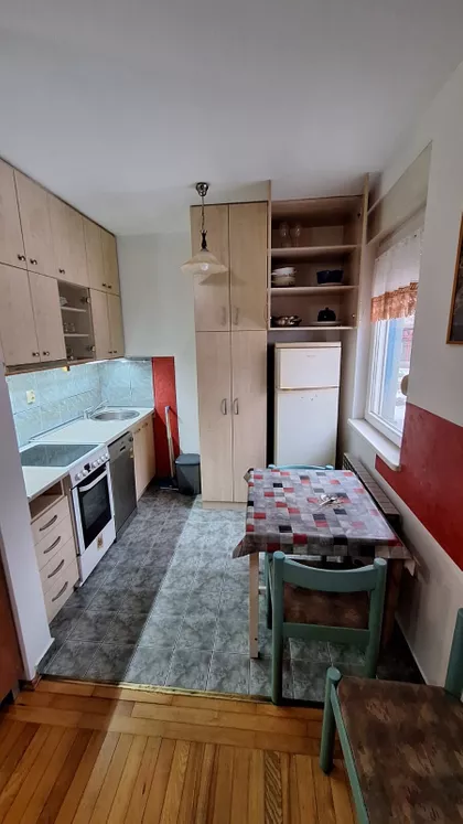 Ćirpanova | 4zida.rs