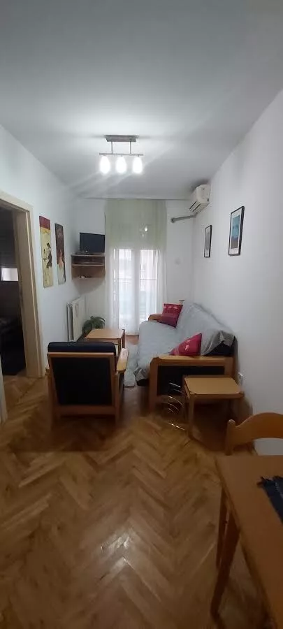 Cara Dušana | 4zida.rs