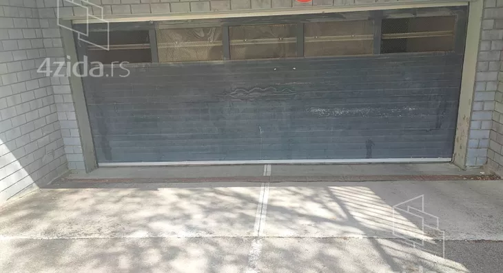 Garaža | 4zida