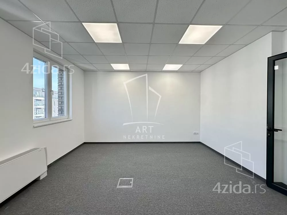 Poslovni prostor | 4zida