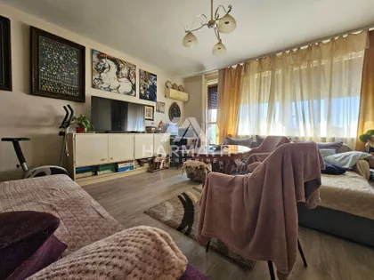 Segedinski put | 4zida.rs