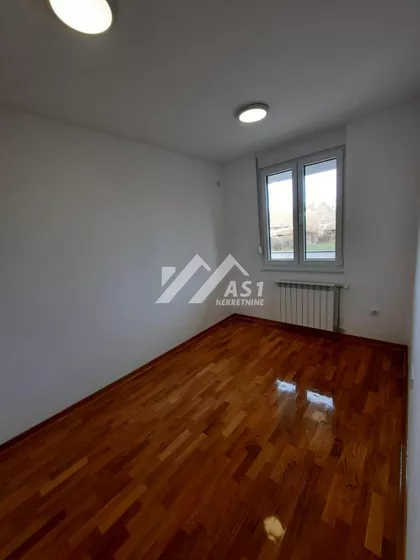 Jastrebačka | 4zida.rs