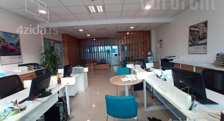 Poslovni prostor | 4zida