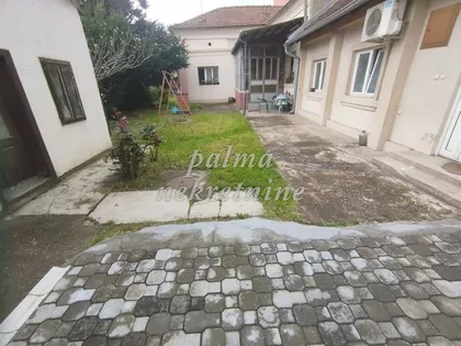 Centar preko Lepenice | 4zida.rs