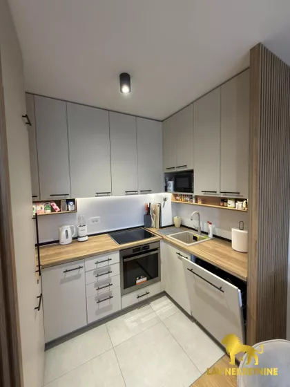 HADŽI RUVIMOVA | 4zida.rs