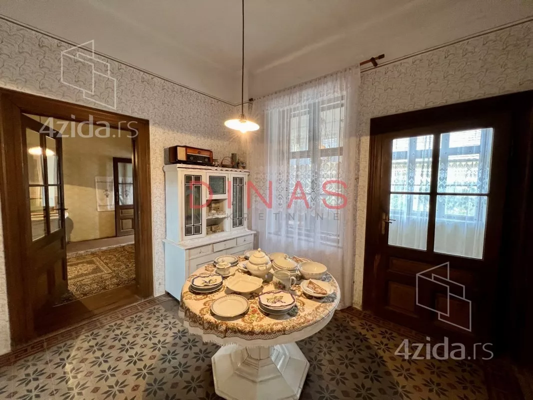 Kuća | 4zida