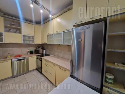 HRAM SVETOG SAVE | 4zida.rs