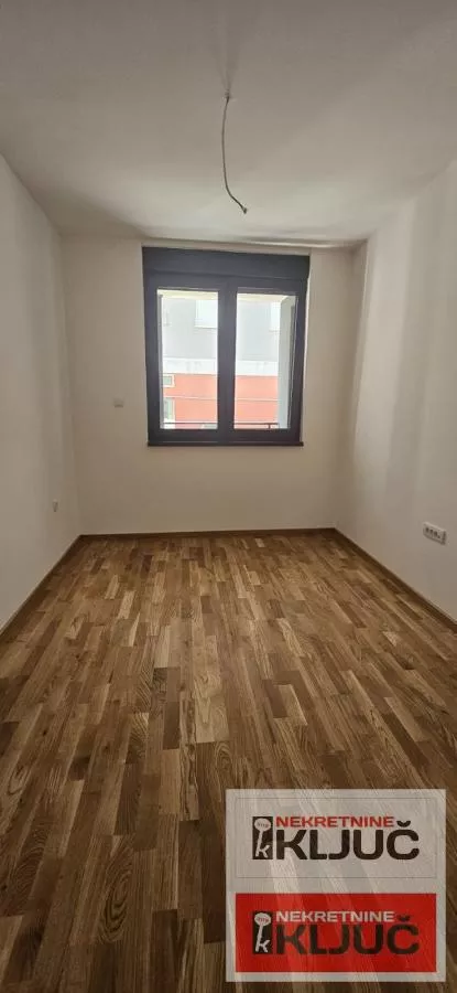Bulevar Patrijarha Pavla (Somborski Bulevar) | 4zida.rs