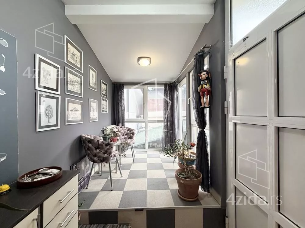 3-etažna kuća | 4zida