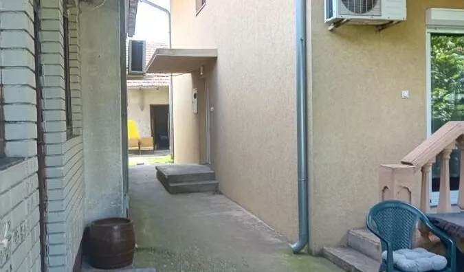 Kuća | 4zida
