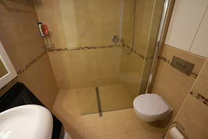 Južni Bulevar | 4zida.rs