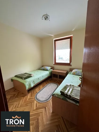 Nemanjina | 4zida.rs