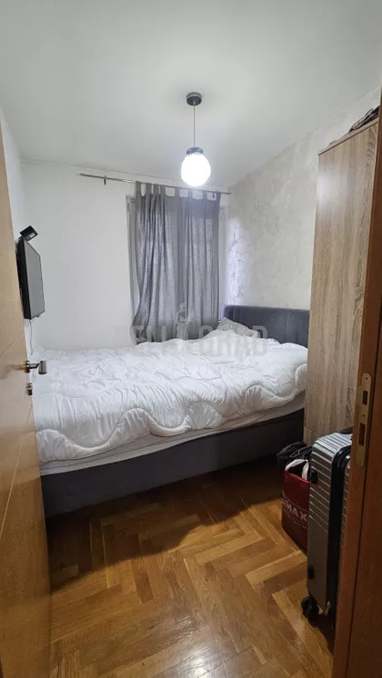 Tuzlanska | 4zida.rs