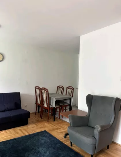 Darvinova | 4zida.rs