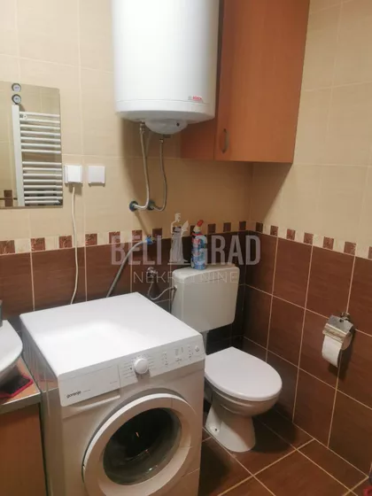 Tuzlanska | 4zida.rs