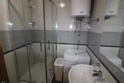 Železnička 48 | 4zida.rs
