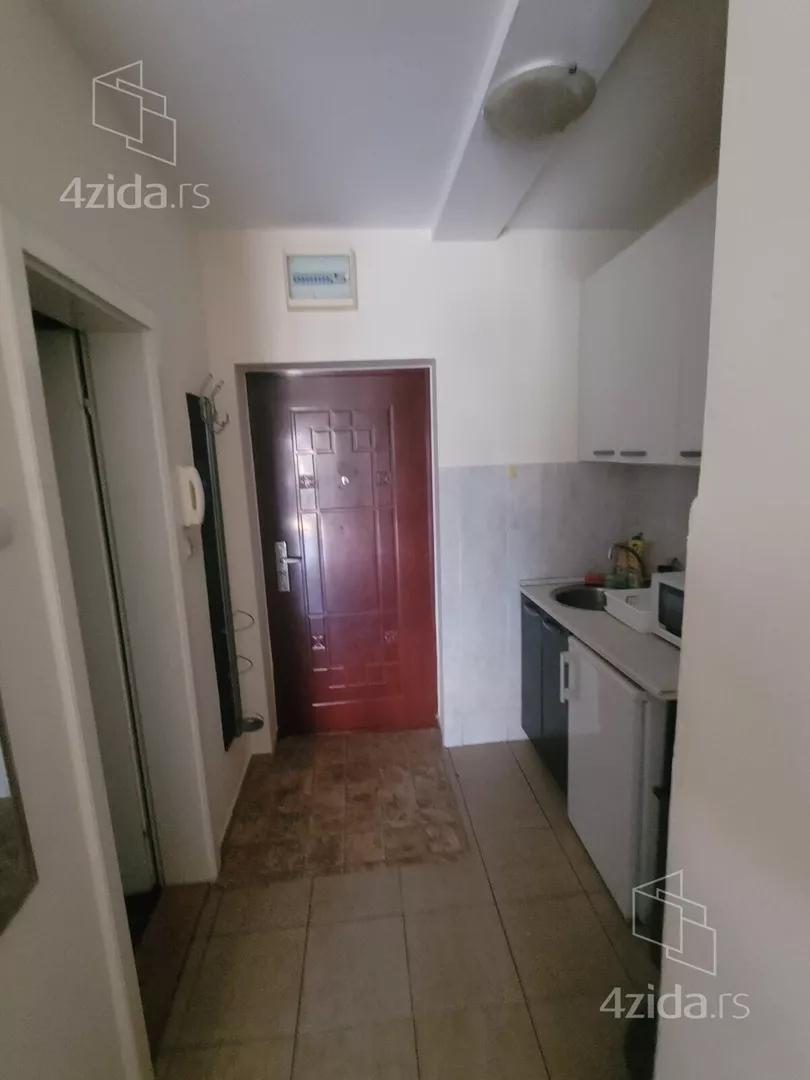 Garsonjera | 4zida