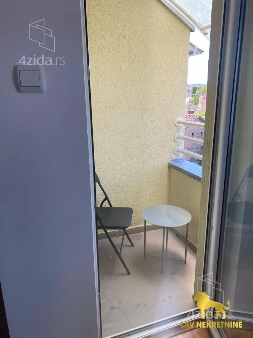 Garsonjera | 4zida