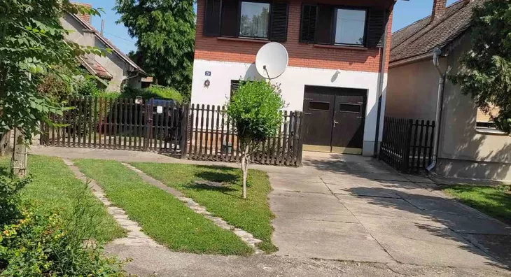 Kuća | 4zida