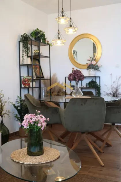 Sremska Kamenica | 4zida.rs