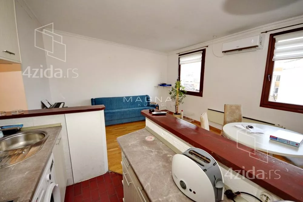 Petosoban stan | 4zida