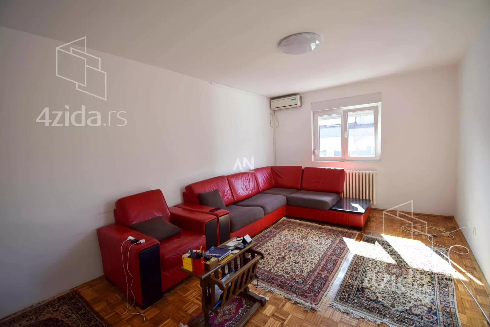 5-etažna kuća | 4zida