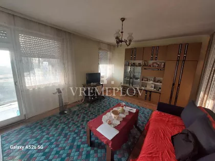 Bratstva i jedinstva | 4zida.rs