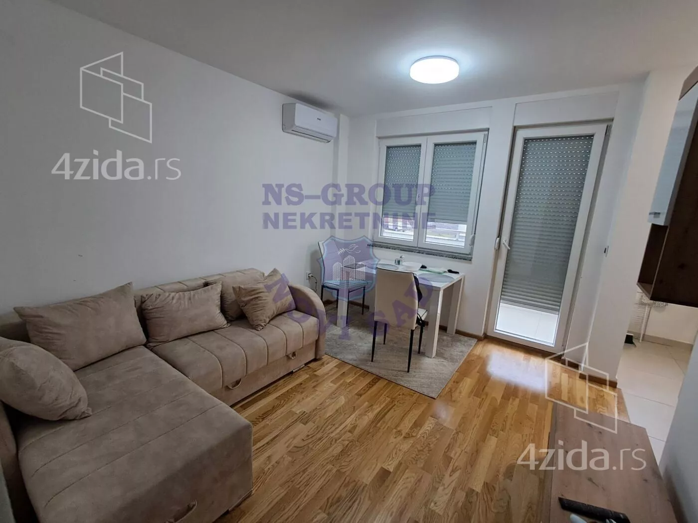 Dvoiposoban stan | 4zida