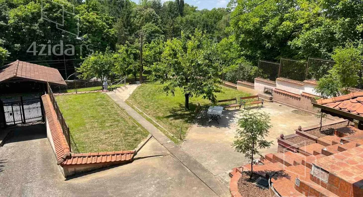 6-etažna kuća | 4zida