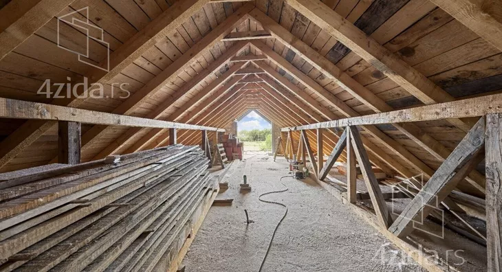 3-etažna kuća | 4zida