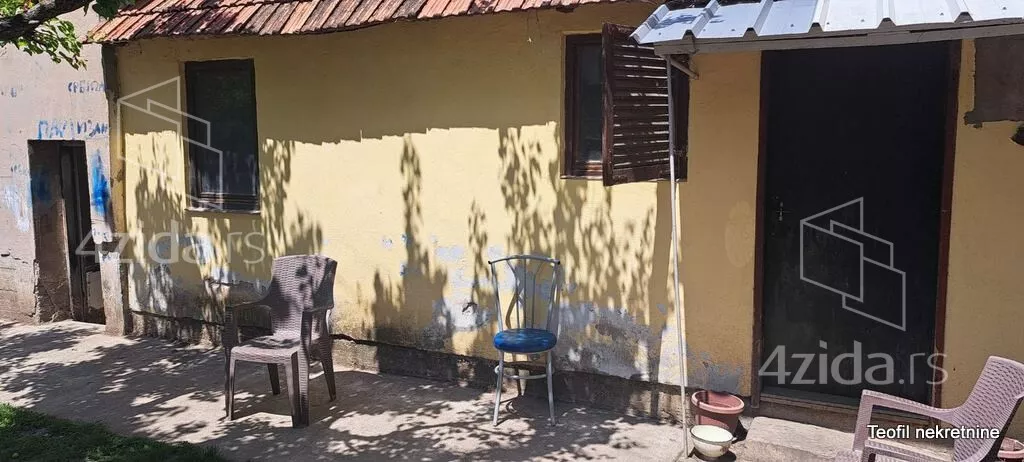3-etažna kuća | 4zida