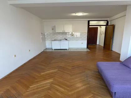 Stari Grad | 4zida.rs