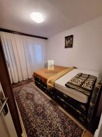 Vukov Spomenik | 4zida.rs