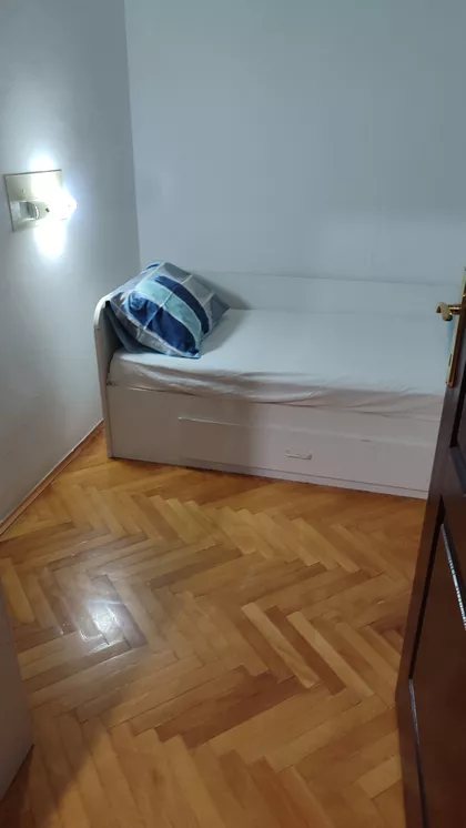 Gradske lokacije | 4zida.rs